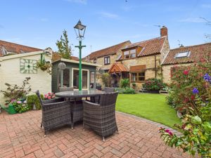 Rear garden- click for photo gallery